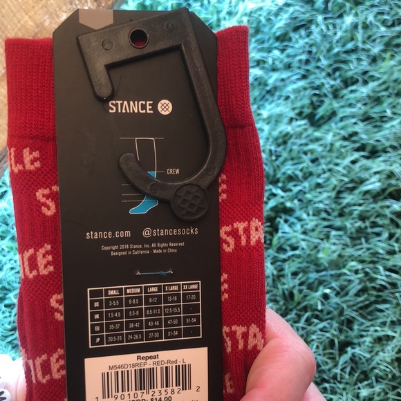 Stance Repeat Red - Picture 4 of 4